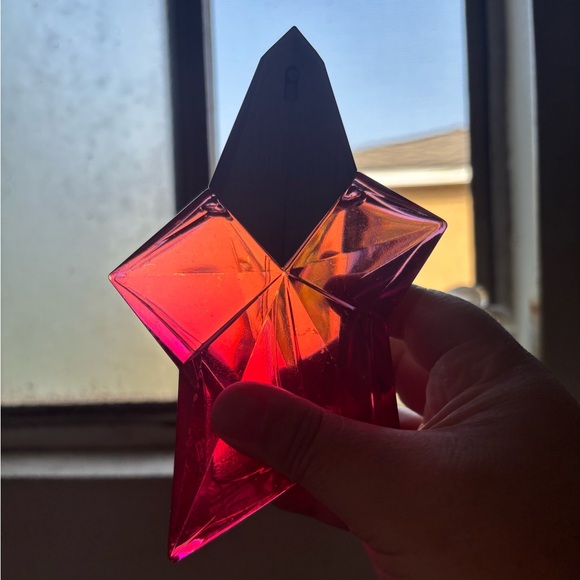 Mugler Angel Nova fragrance for women - Picture 6 of 7